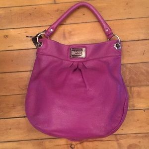 Excellent condition Marc Jacobs purse.